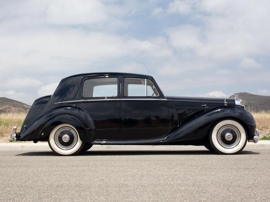  Bentley Mark VI Saloon 1946 года  (фото 11 из 13)